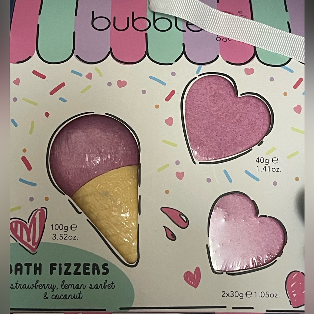 Bath & Body Works Strawberry Lemon Sorbet & Coconut Bath Fizzers - Pink, Yellow